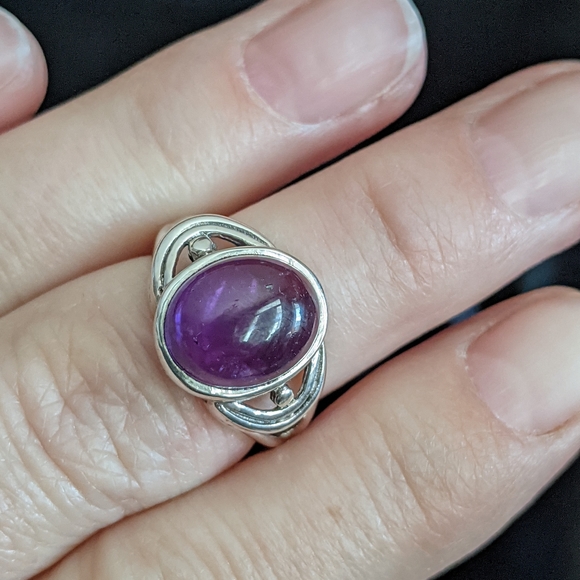 Natural Amethyst, 925 Silver Ring, size 6 - Picture 3 of 10